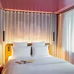 Tribe 4* Dusseldorf