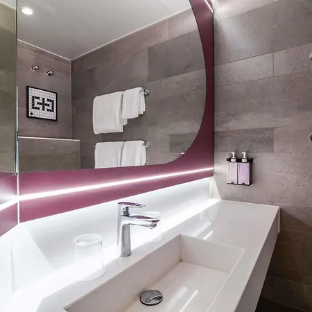Intercityhotel Hotel 4*